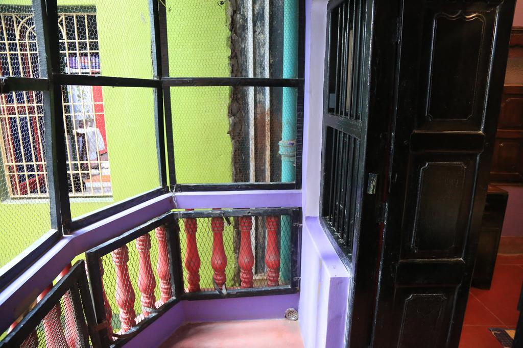Ferienwohnung Ram Bhawan Residency Varanasi Zimmer foto